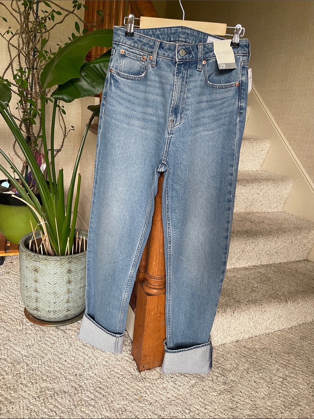 NWT Gap Classic High-Rise 90s Straight Light Blue Women’s Jeans 29